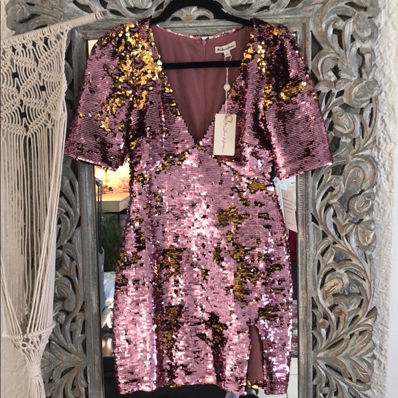 For Love And Lemons Dresses & Skirts - For Love and Lemons sequin mini dress